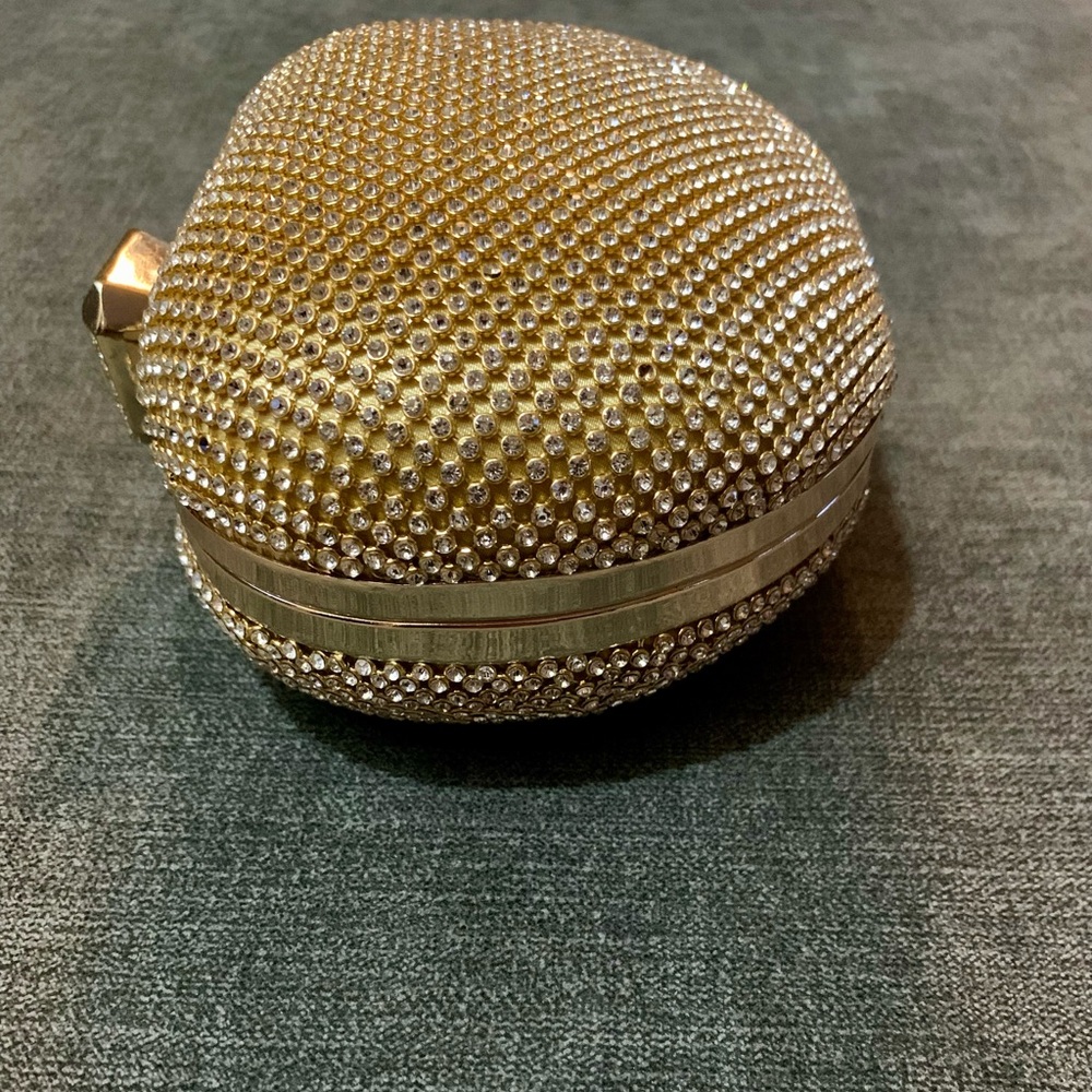 Gold Jeweled Apple Clutch - Picture 5 of 9